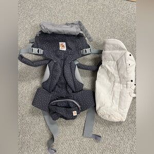 NEW Ergobaby Carrier - Navy